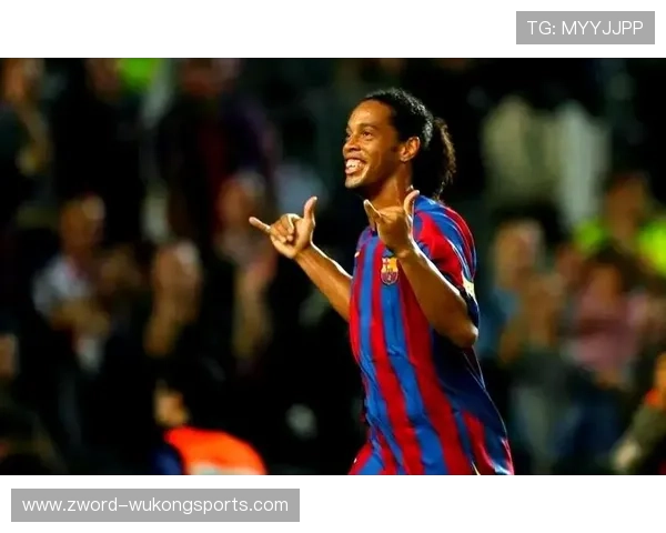 小罗退役后还在夜店蹦迪，这体力是喝红牛续的？