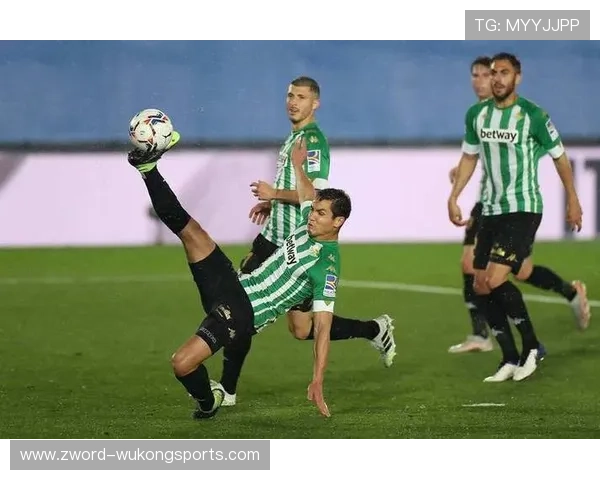 瓦伦西亚管理层决策争议持续，引发球队赛季稳定性与竞争格局变化